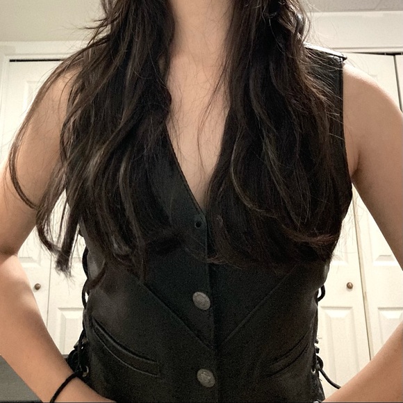 Authentic Harley Davidson leather vest - Picture 6 of 8